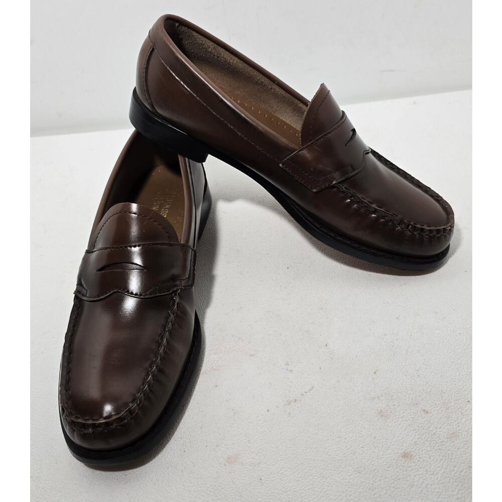 GH Bass Weejuns Logan Walter Sz 7 D Brown Penny Loafers Flat Strap EUC